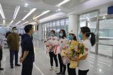 Warmly welcome the medical team members of our hospital to return home